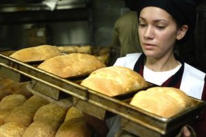 baker_baking_bread