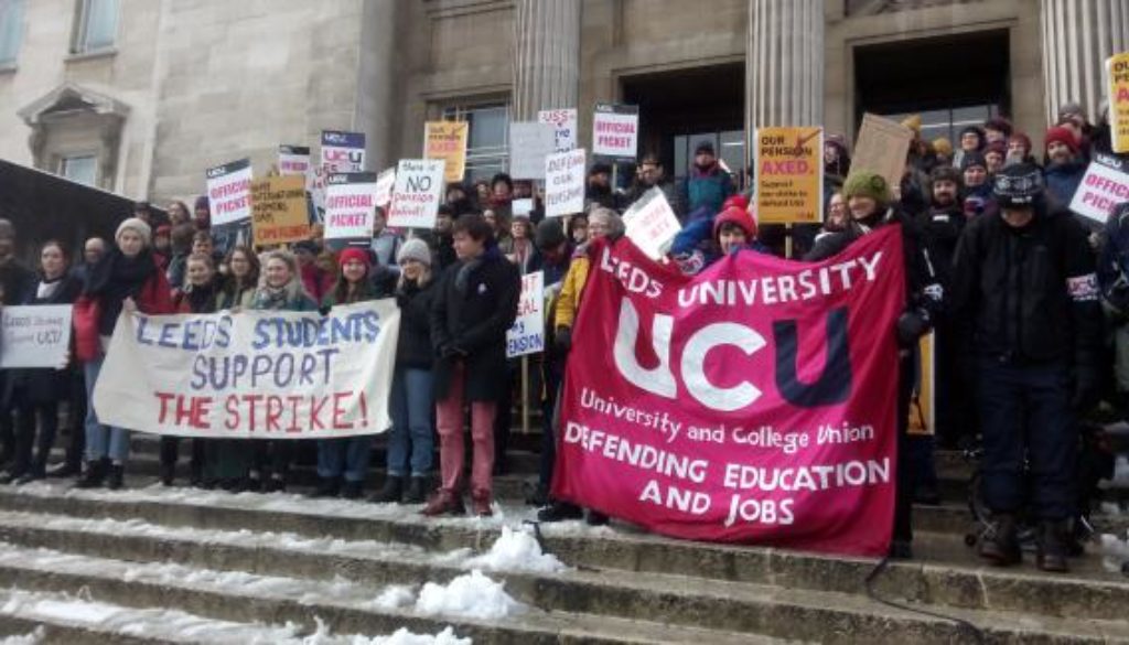 2018_Staff_and_students_protesting_Leeds_University